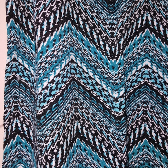 Tank Top - Picture 2 of 3